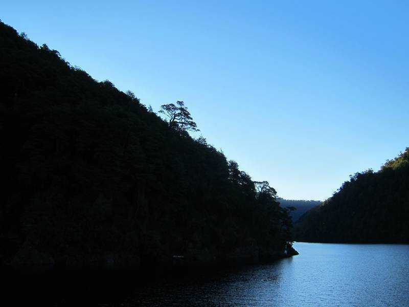 2013_01_09_20_41_00_001_800